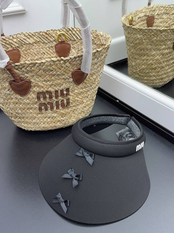 Miu Miu Hat MUH00142-2 Miu Miu Hat MUH00142-2